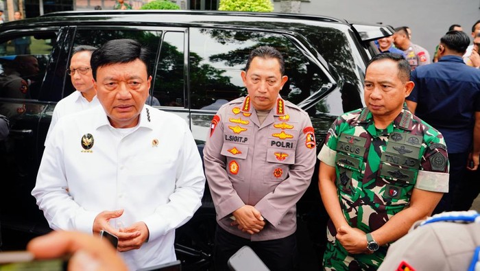 Menko Polkam Budi Gunawan.