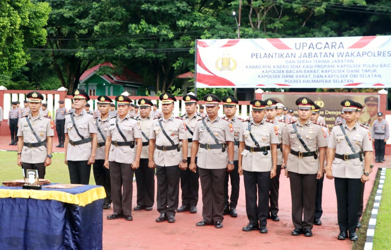 Sejumlah Pejabat Utama Polres Halsel Dilantik