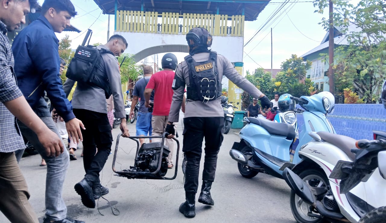 Kepolisian Polres Halsel Mengamankan Barang Bukti