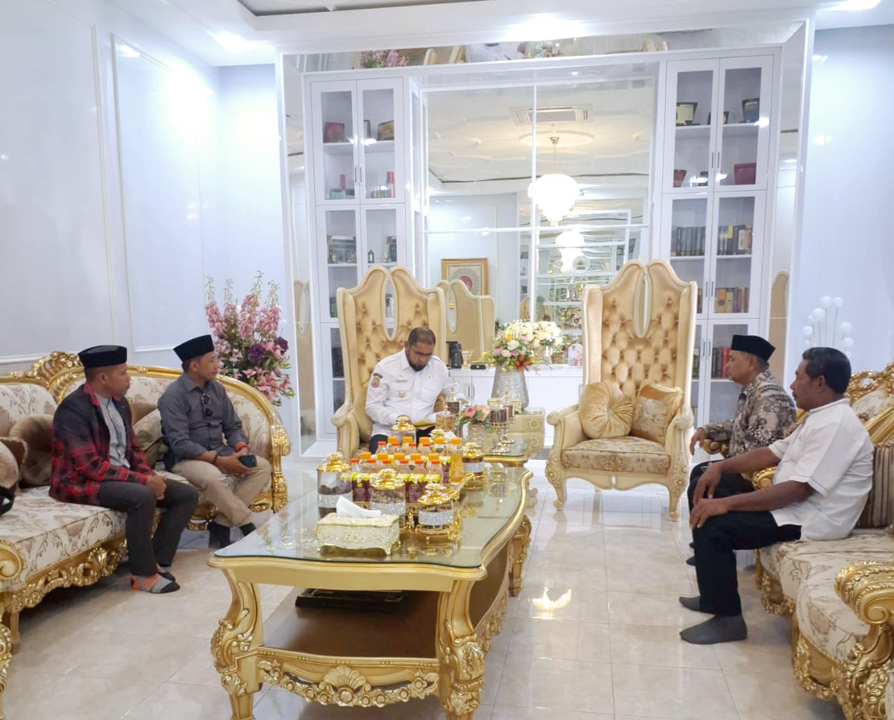 Ketua dan Pengurus Komda Alkhairaat Halsel Temui Bupati Bassam Persiapan Pelantikan