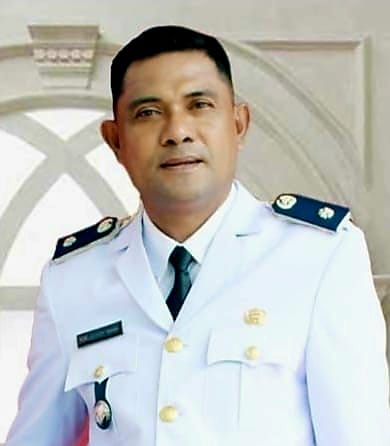 Kades Dolik Iswandi Ishak