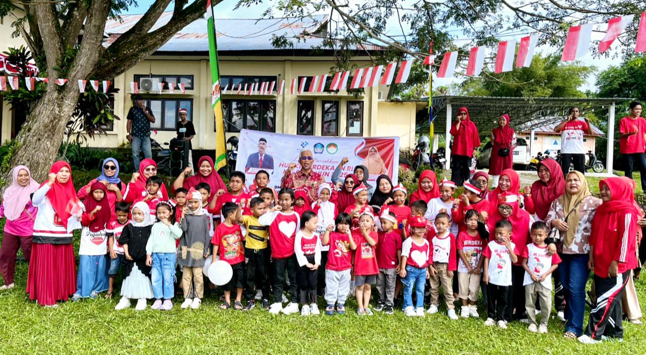 Keluarga Besar Diskominfo Halsel Gelar Lomba Peringati HUT RI