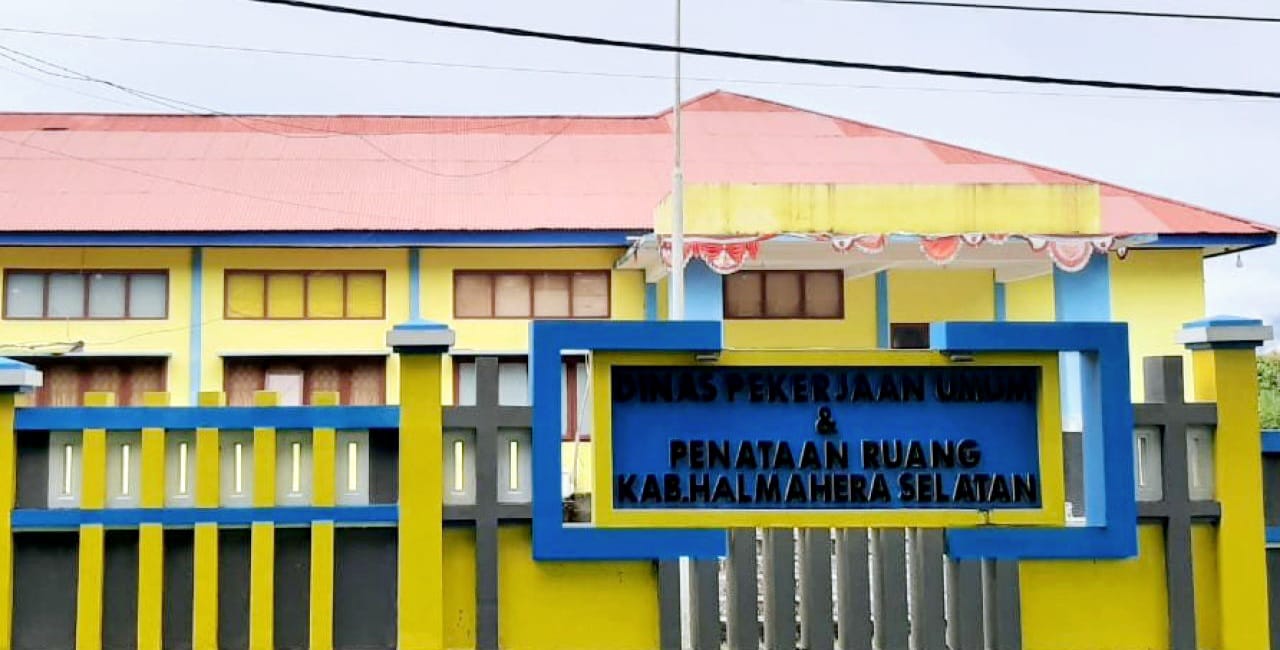 Kantor Dinas PUPR Halsel