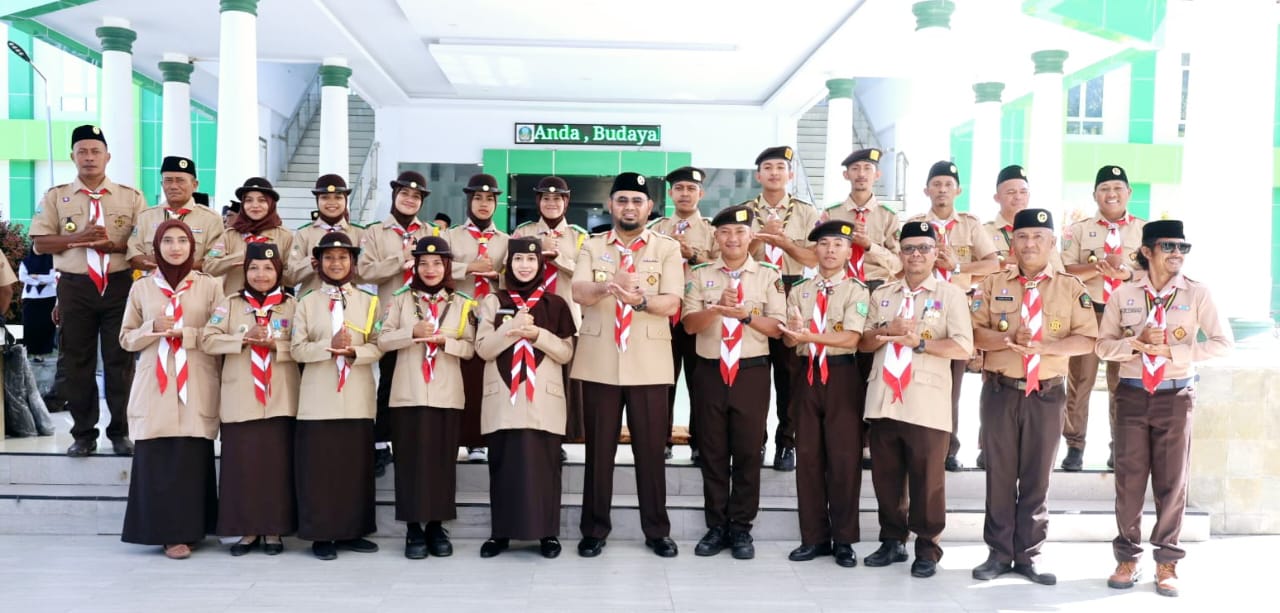 Pelepasan Kontingen Kwarcab Pramuka Halsel Menuju Gorontalo