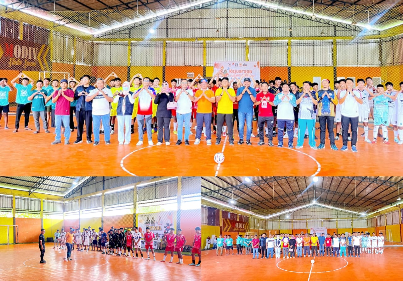 Pembukaan Pertandingan Futsal Lapangan Modiv Tomori