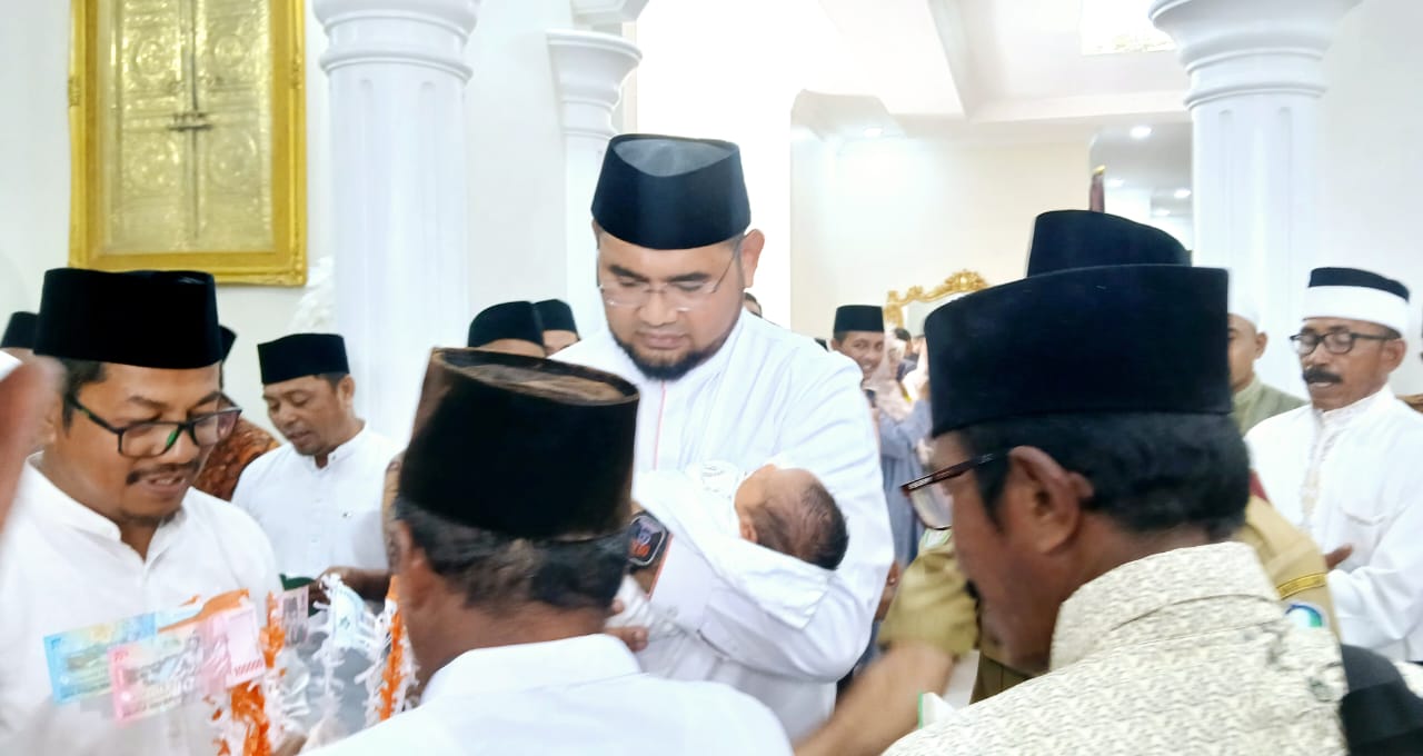 Aqiqah Putra Bupati Bassam Kasuba