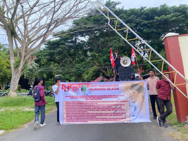 Aksi Demo Gabungan OkP di Halsel Dukung Harita
