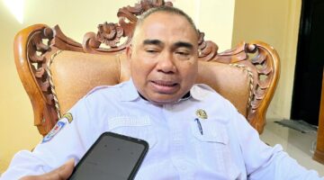 Kadis Nakertrans Halsel, Dr. Daud Djubedi, SH. LLM