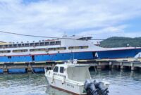 KM Terra Sancta Berangkat Dari Pelabuhan Jikotamo