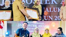 Kades Silang Sulinda D. Komdan Menerima Penghargaan Terbaik Kategori Jamsostek Tingkat Provinsi Malut 2026
